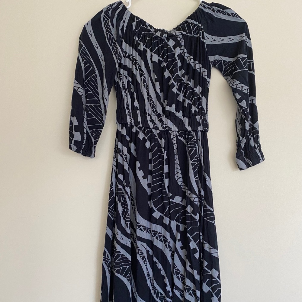 Polynesian dress